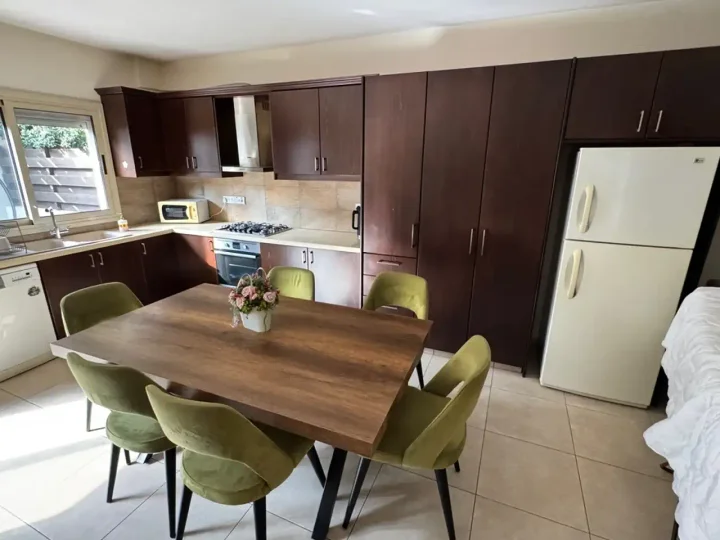 Отдельный дом в аренду 190 м² в Limassol, Ypsonas