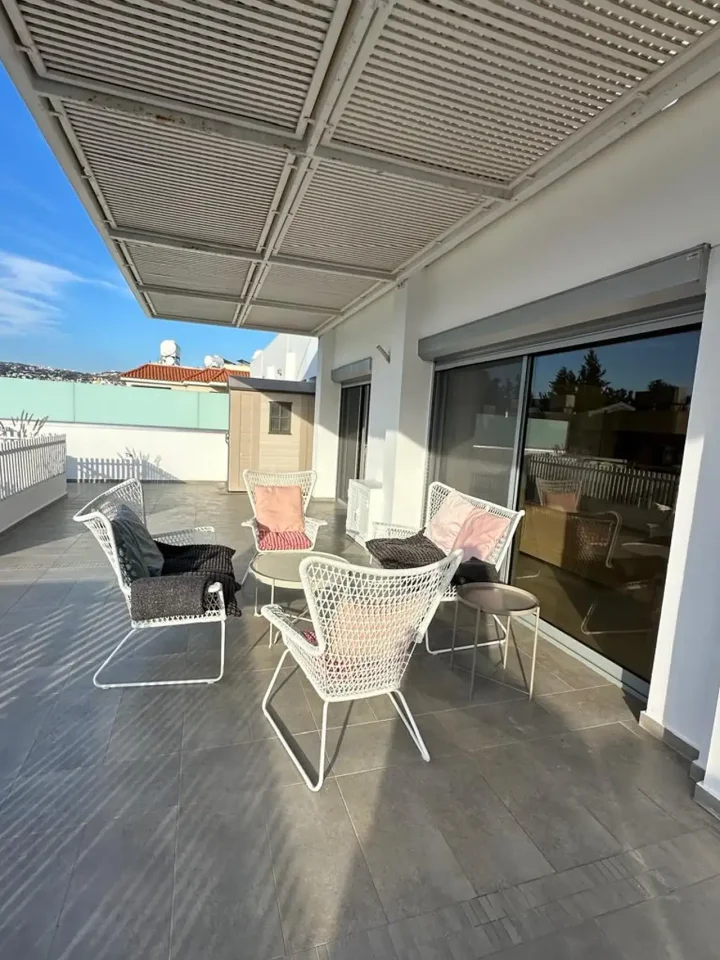 Penthouse for rent 138 m² in Paphos, Paphos - Agios Theodoros