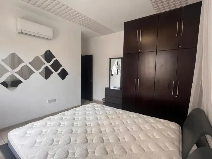 2-bedroom apartments for rent 102 m² in Larnaca, Larnaka - Arch Makarios III