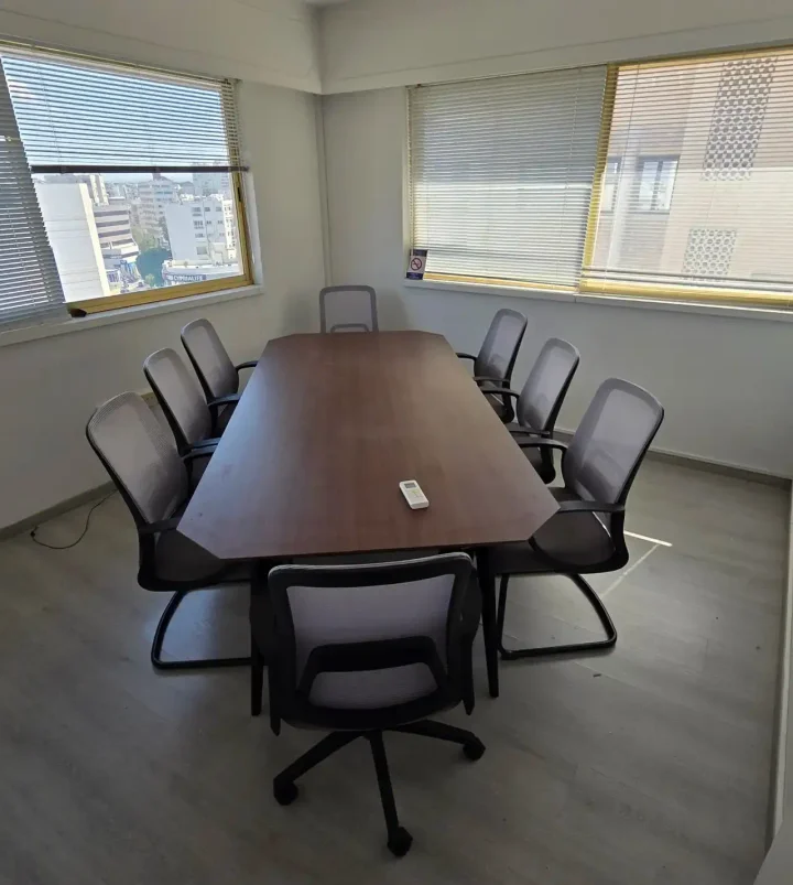 Office 120 m² for rent in Nicosia, Nicosia - Trypiotis