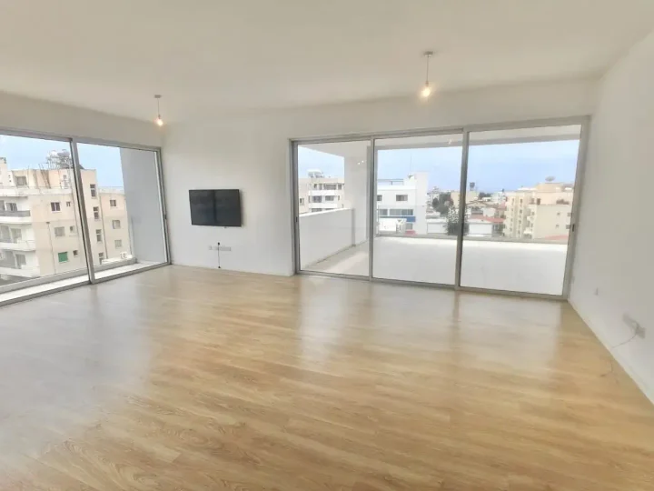 Κατοικίες προς ενοικίαση 160 μ² στην τοποθεσία Limassol, Limassol - Katholiki
