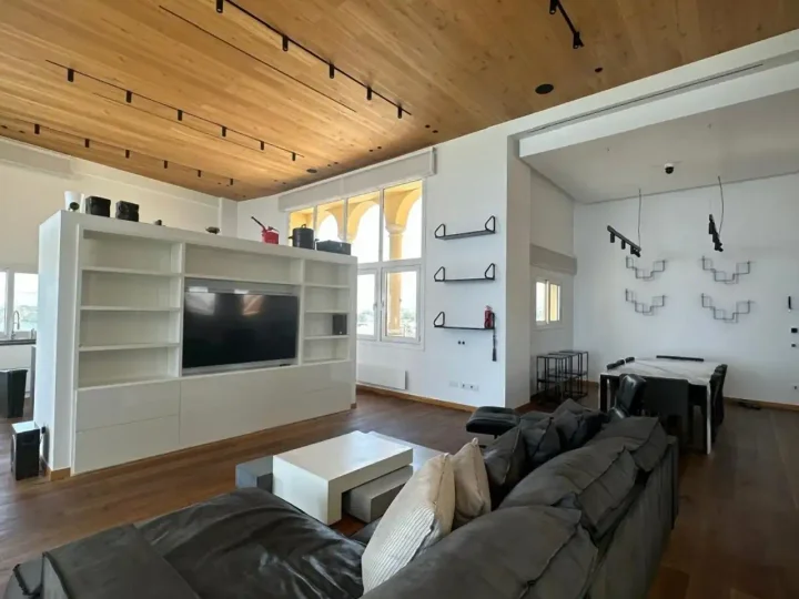3-bedroom penthouse for rent 294 m² in Limassol, Limassol Marina