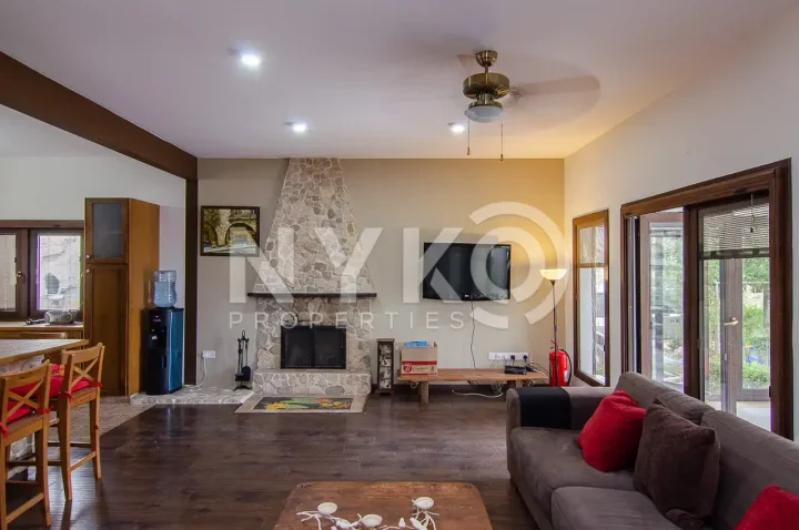 Detached house for rent 250 m² in Limassol, Akrounta