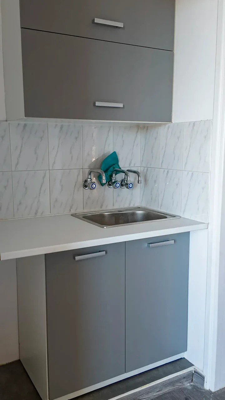 Office 90 m² for rent in Limassol, Limassol - Agia Zoni