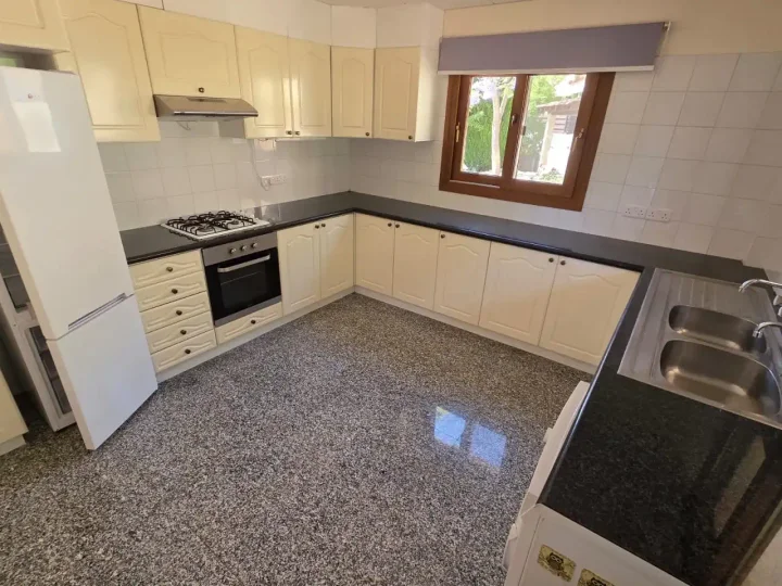 Вилла в аренду 220 м² в Paphos, Tala