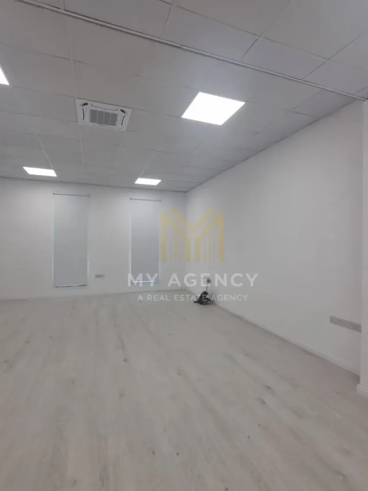 Office 50 m² for rent in Nicosia, Strovolos - Acropolis