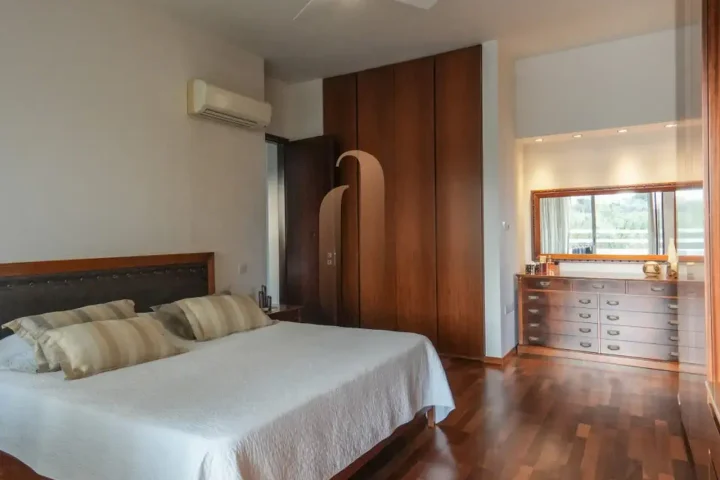 4-bedroom detached house for rent 280 m² in Limassol, Germasogeia