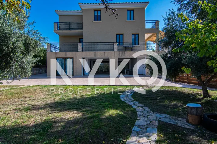 5-bedroom detached house for rent 440 m² in Limassol, Parekklisia
