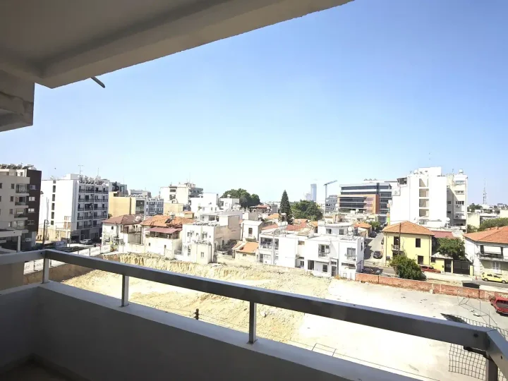 Κατοικίες προς ενοικίαση 200 μ² στην τοποθεσία Limassol, Limassol - Agia Zoni