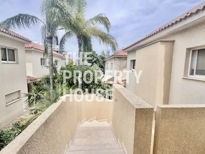Apartments for rent 119 m² in Limassol, Germasogeia Tourist Area