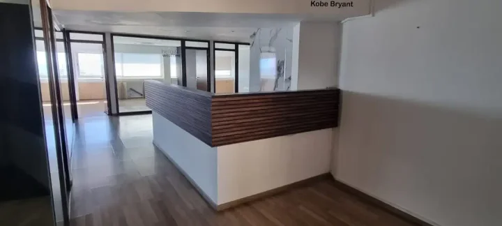 Office 377 m² for rent in Limassol, Limassol - Agia Zoni