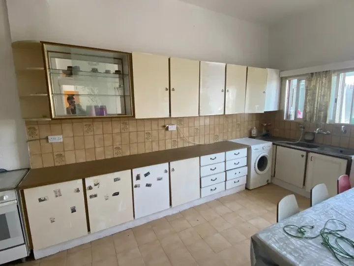 3-bedroom detached house for rent 150 m² in Limassol, Limnatis