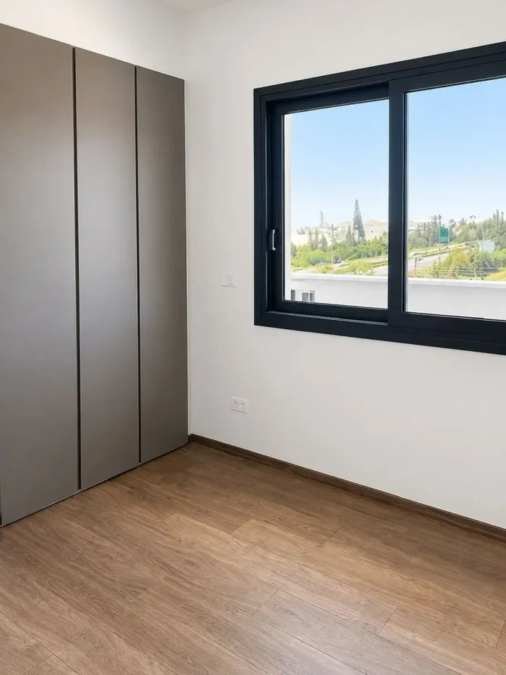 2-спальная апартаменты в аренду 90 м² в Limassol, Germasogeia