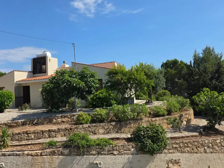 Вилла в аренду 220 м² в Paphos, Tala