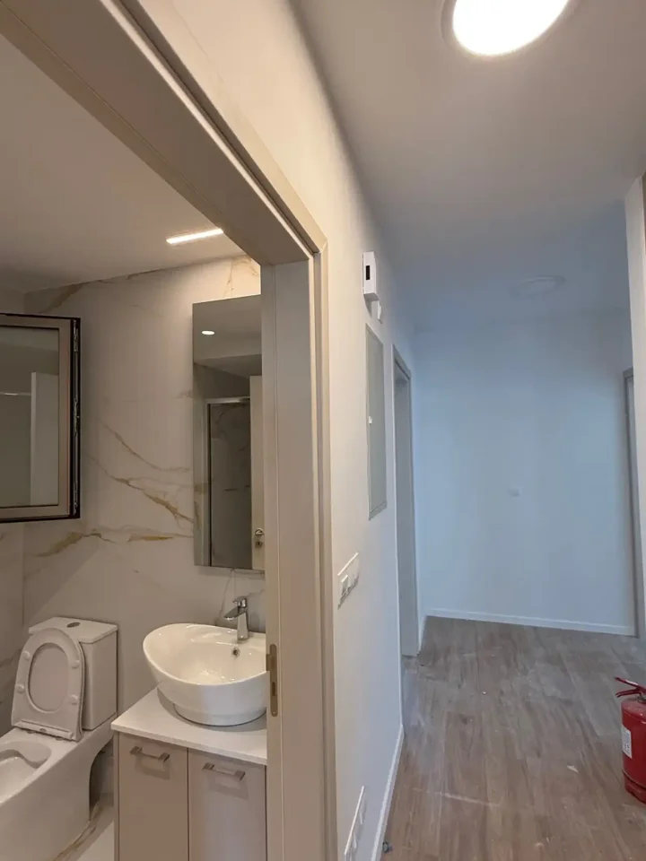 3-bedroom apartments for rent 160 m² in Nicosia, Agioi Omologites