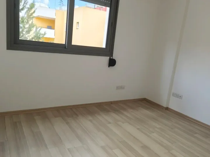 3-bedroom apartments for rent 280 m² in Nicosia, Nicosia - Trypiotis