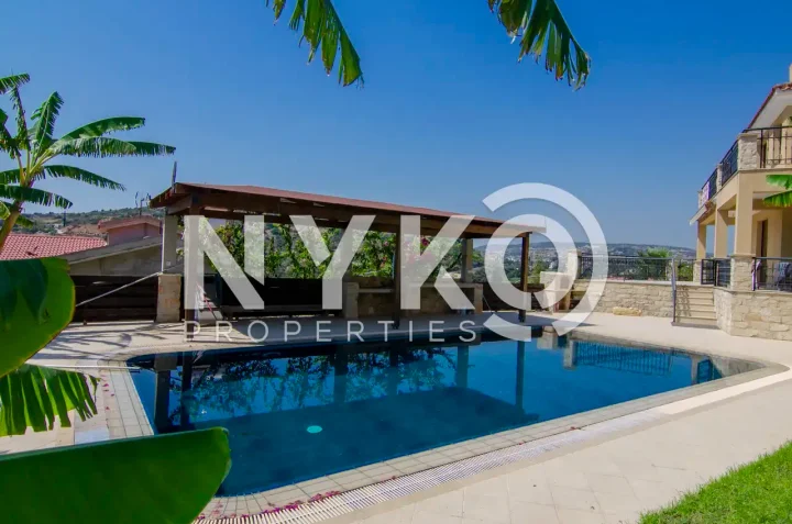 5-bedroom detached house for rent 440 m² in Limassol, Parekklisia