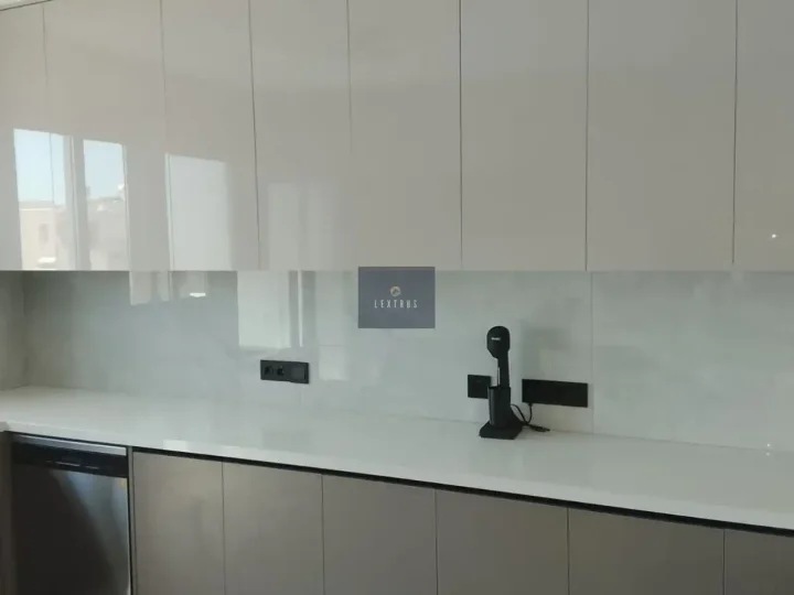 Apartments for rent 140 m² in Limassol, Limassol - Mesa Geitonia
