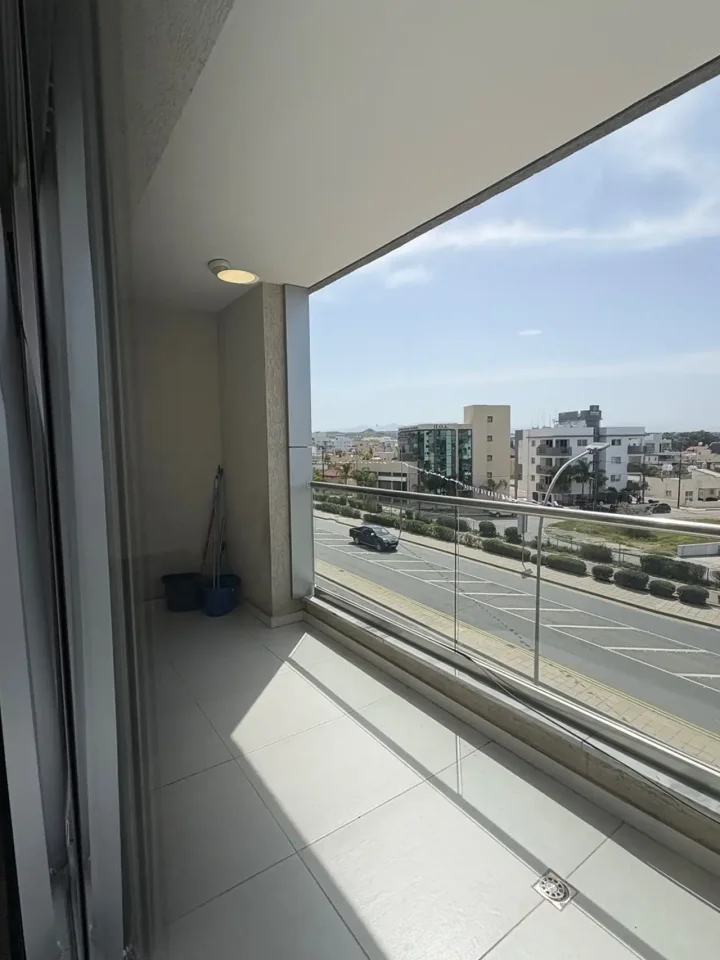 Residential properties for rent 90 m² in Nicosia, Latsia - Agios Georgios