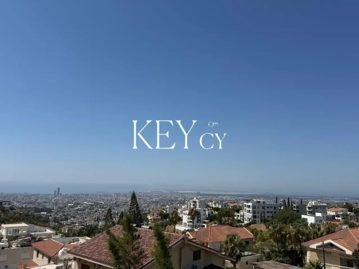 4-bedroom semi-detached house for rent 270 m² in Limassol, Limassol - Agia Fyla