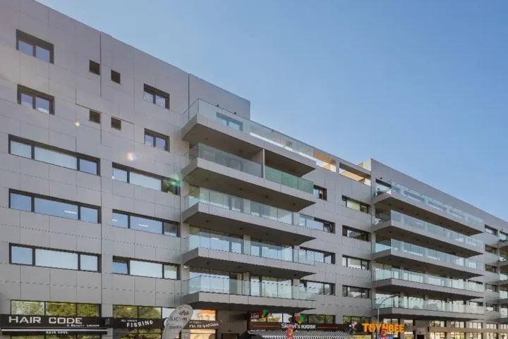 Office 500 m² for rent in Limassol, Limassol - Zakaki