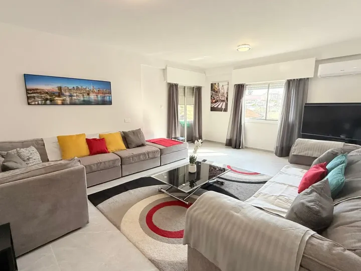 2-bedroom apartments for rent 100 m² in Limassol, Limassol - Neapolis
