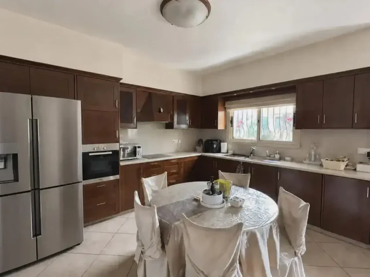 Δίδυμη κατοικία προς ενοικίαση 235 μ² στην τοποθεσία Limassol, Panthea