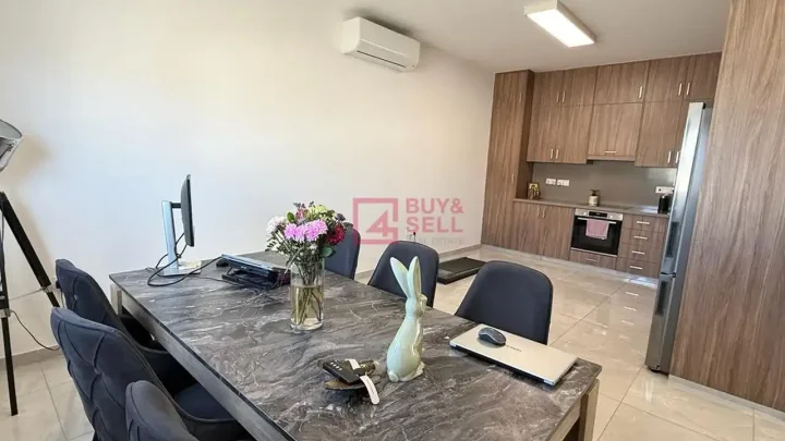 Semi-detached house for rent 150 m² in Limassol, Kato Polemidia