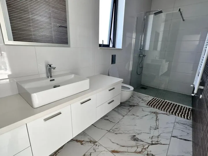 Villa for rent 350 m² in Paphos, Pegeia