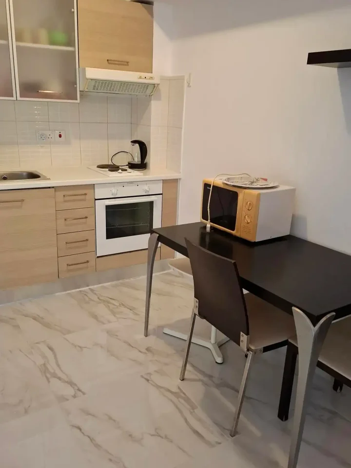 Studio for rent 30 m² in Limassol, Germasogeia Tourist Area