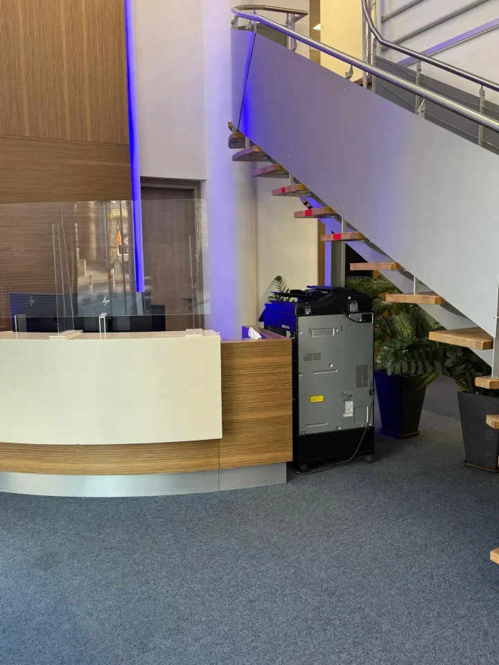 Commercial properties 993 m² for rent in Limassol, Limassol - Katholiki
