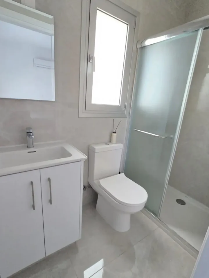 Apartments for rent 85 m² in Limassol, Limassol - Mesa Geitonia