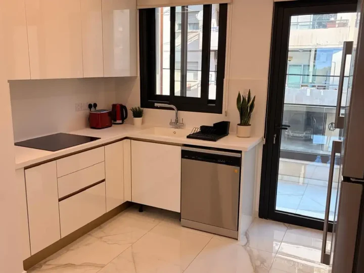 2-bedroom apartments for rent 106 m² in Limassol, Limassol - Neapolis