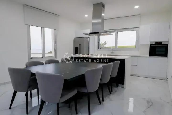Вилла в аренду 360 м² в Larnaca, Agios Theodoros