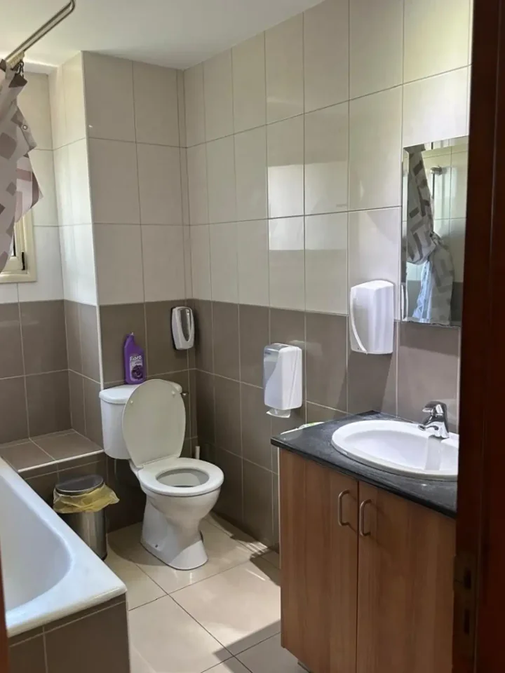 Γραφείο 250 μ² προς ενοικίαση στην τοποθεσία Paphos, Paphos - Agios Theodoros