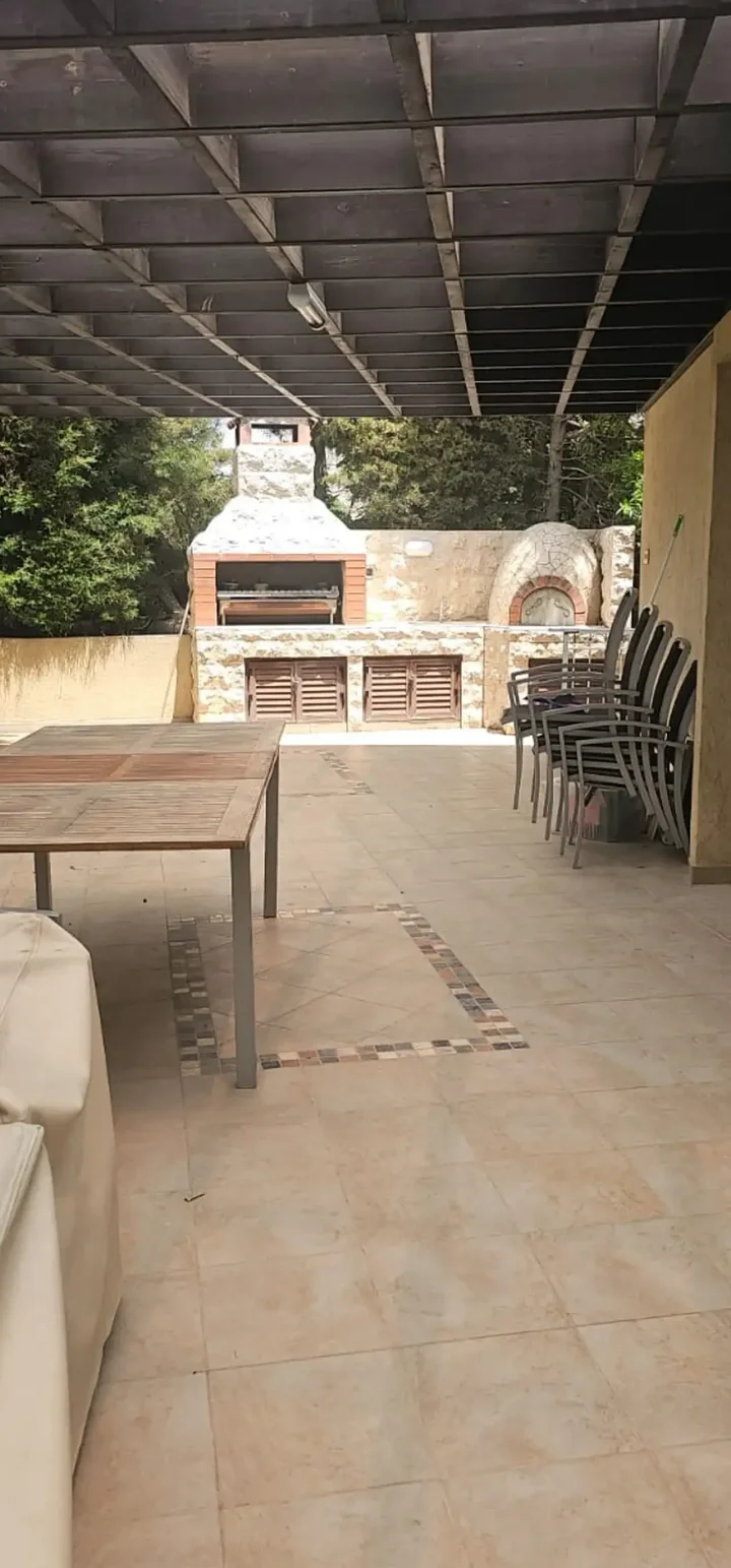 3-bedroom villa for rent 250 m² in Limassol, Limassol - Mesa Geitonia
