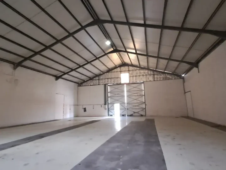 Warehouse 550 m² for rent in Nicosia