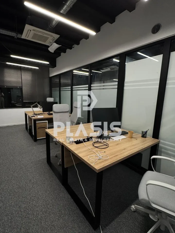 Office 307 m² for rent in Limassol, Limassol - Agia Napa