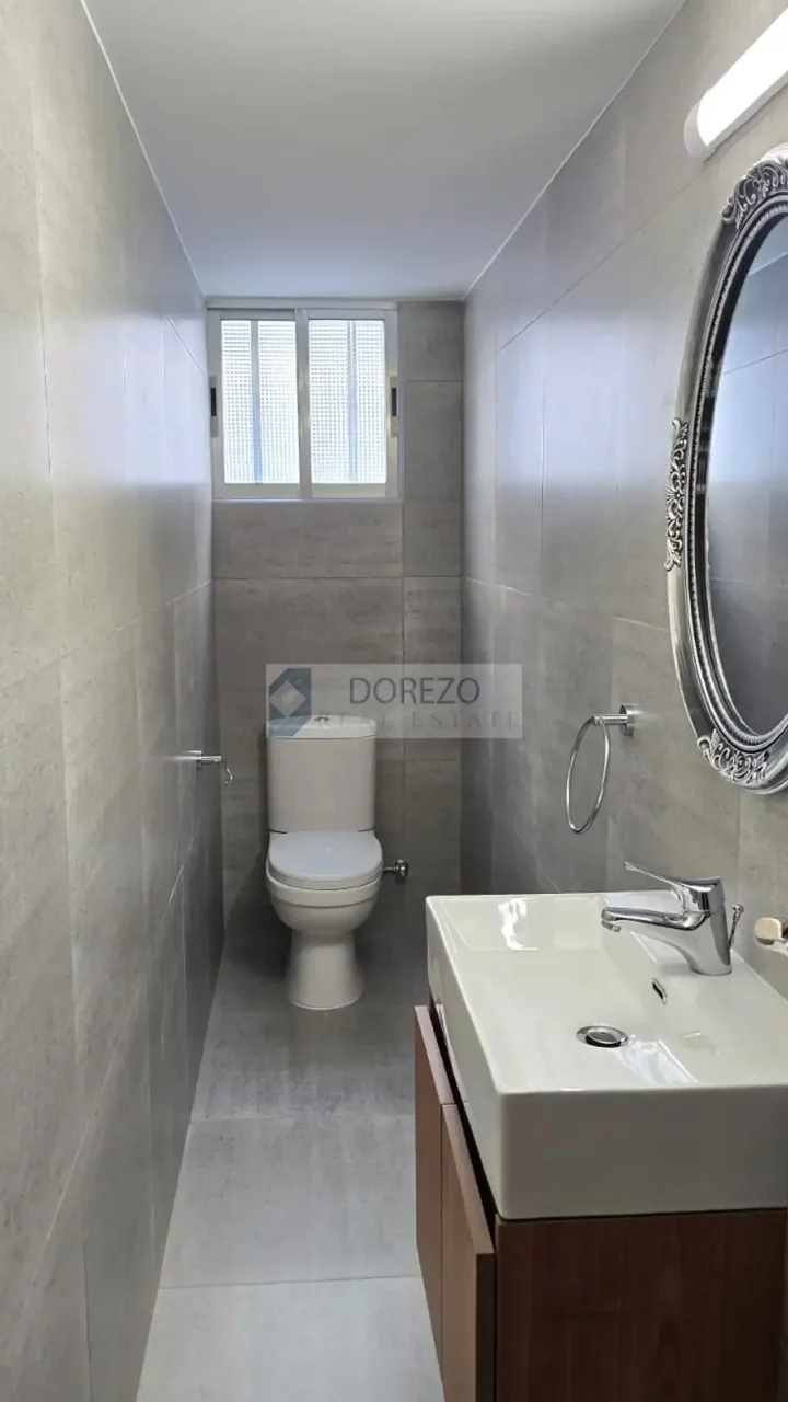 Apartments for rent 95 m² in Limassol, Limassol - Tsirion