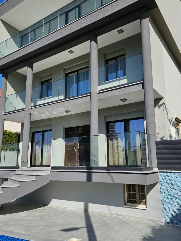 Βίλα προς ενοικίαση 400 μ² στην τοποθεσία Limassol, Potamos Germasogeias