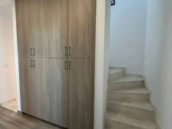 6+ спальная двухквартирный дом в аренду 300 м² в Limassol, Agios Tychon Tourist Area