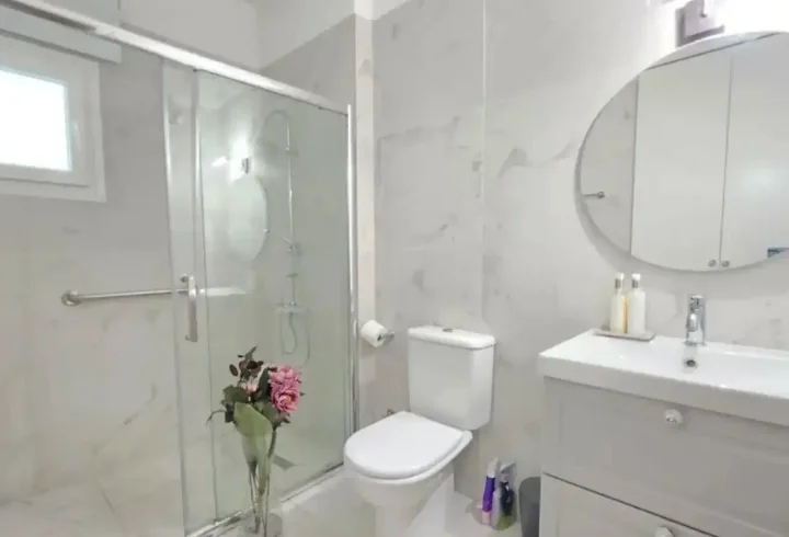 2-bedroom semi-detached house for rent 90 m² in Limassol, Limassol - Neapolis