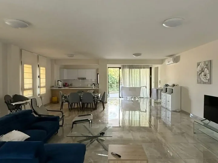 Apartments for rent 170 m² in Limassol, Mouttagiaka Tourist Area
