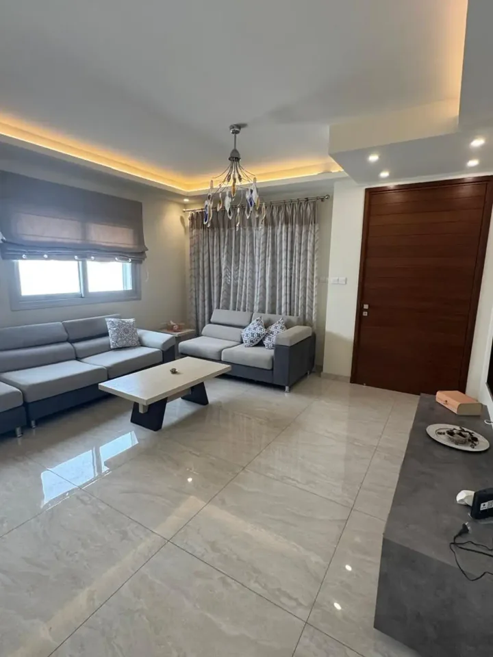 Semi-detached house for rent 180 m² in Limassol, Kato Polemidia