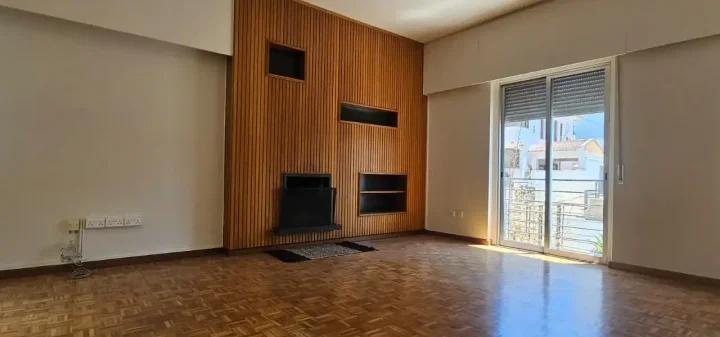 Commercial properties 700 m² for rent in Nicosia, Agioi Omologites