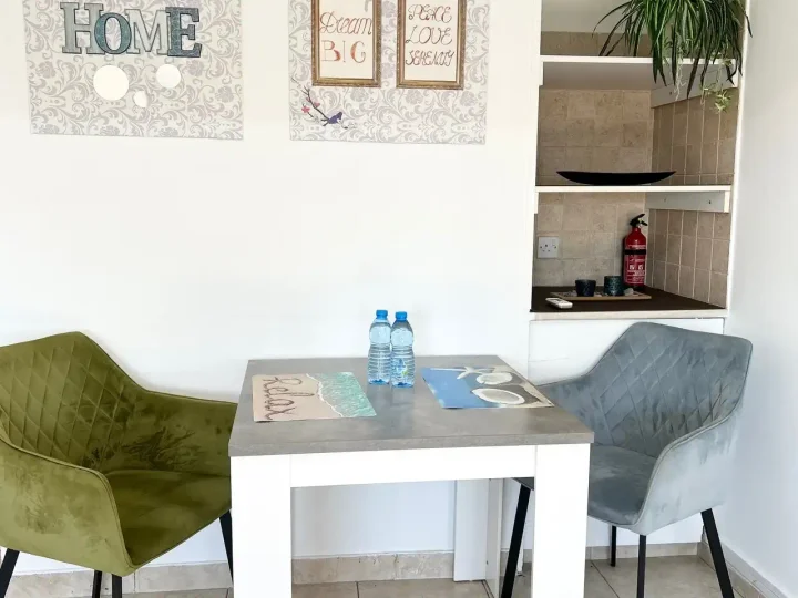 Residential properties for rent 70 m² in Paphos, Tombs Of the Kings