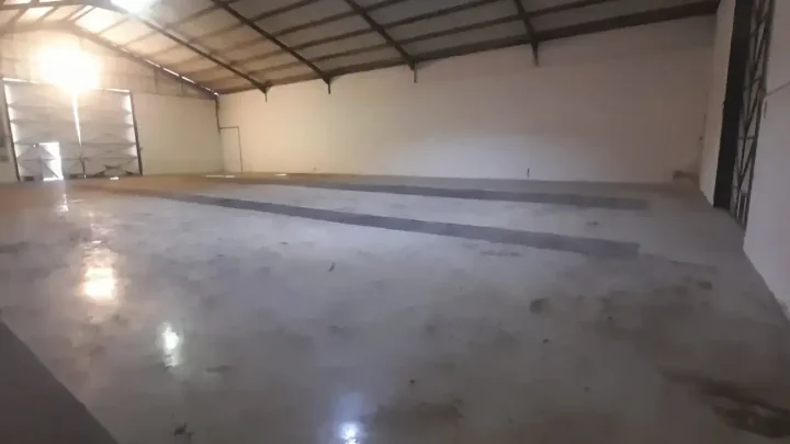 Warehouse 550 m² for rent in Nicosia, Palouriotissa