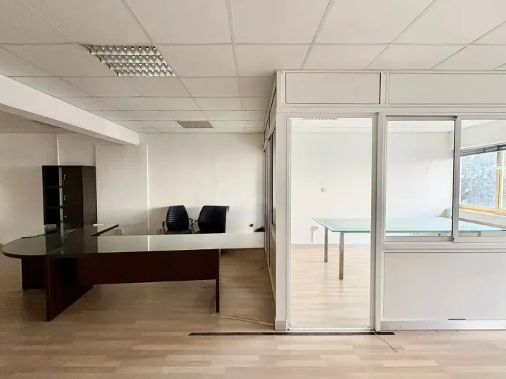 Office 177 m² for rent in Paphos, Paphos - Agios Theodoros