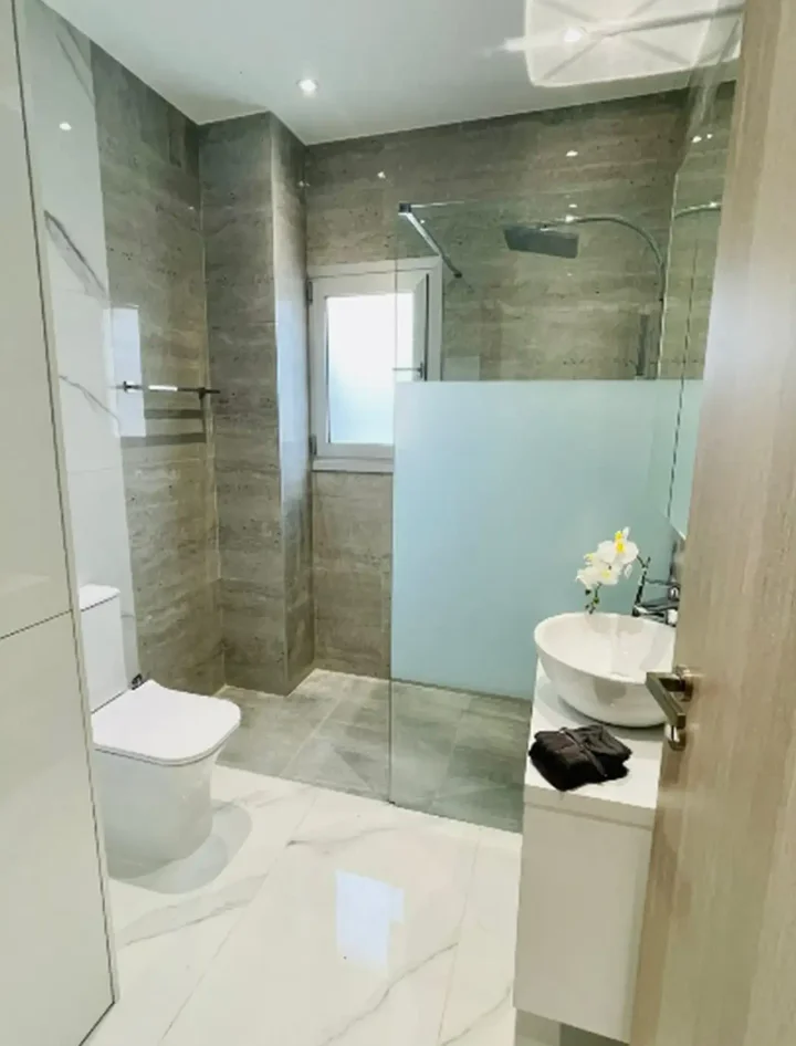 2-bedroom apartments for rent 80 m² in Limassol, Germasogeia
