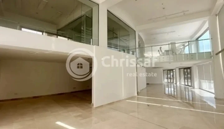 Office 717 m² for rent in Limassol, Limassol - Neapolis